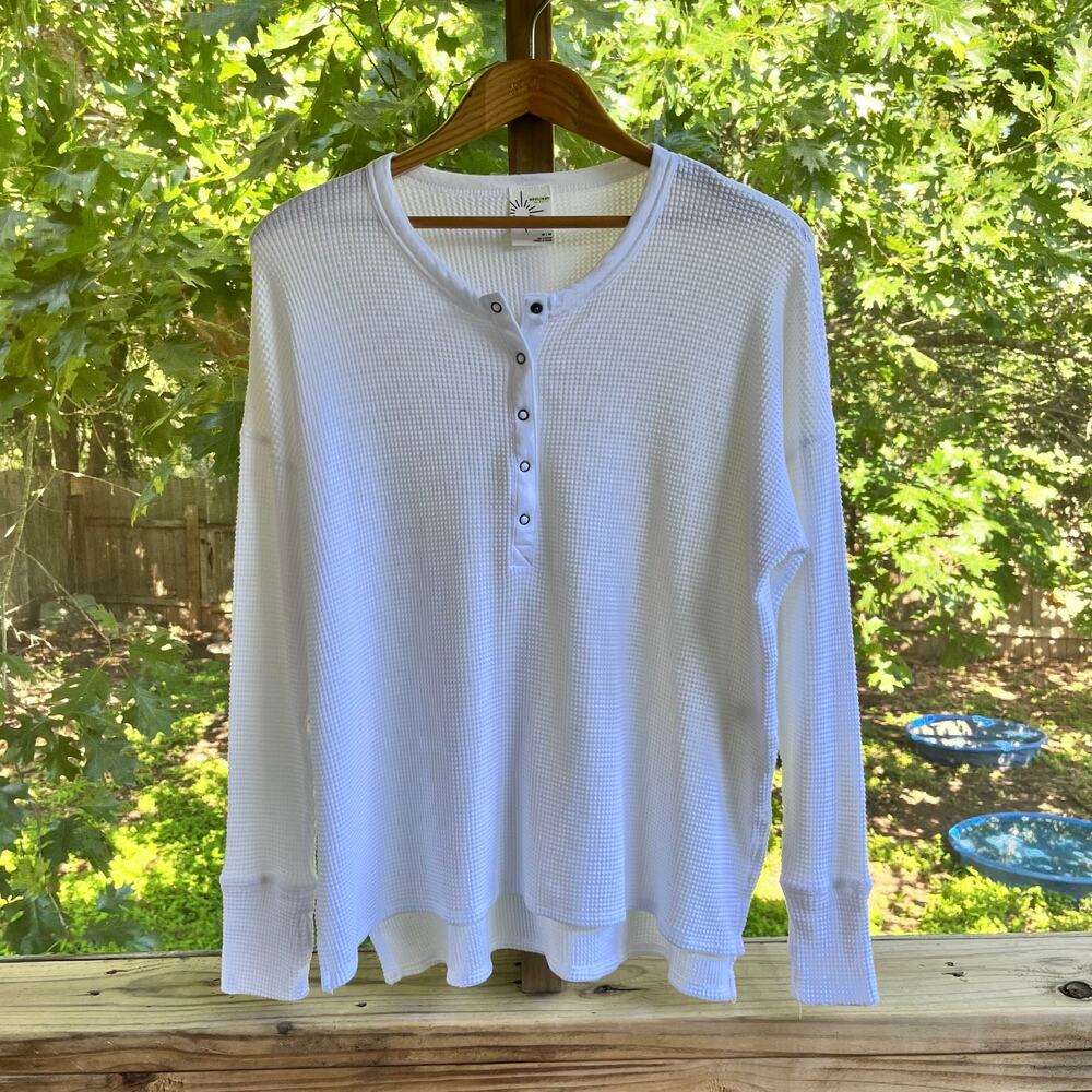 Offline By Aerie Women's White Waffle Knit Henley Neck Long Sleeve Tee Size M